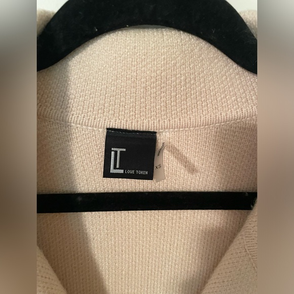 Love Token sweater jacket - Picture 2 of 4